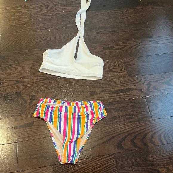 Bikini set - Picture 1 of 2